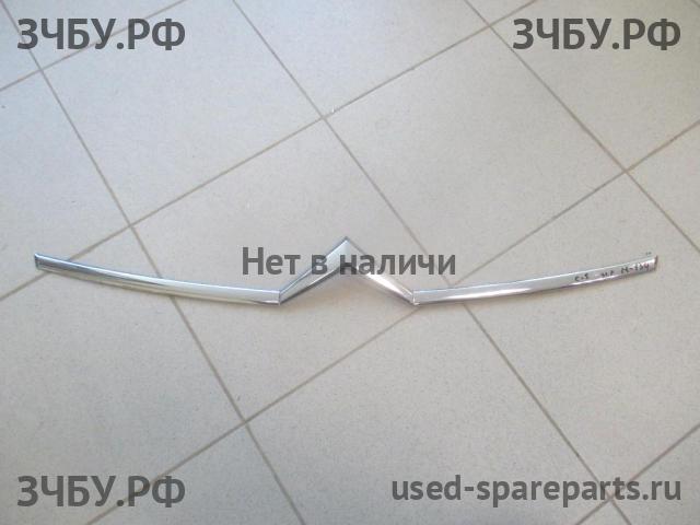 Citroen C5 (3) Накладка на капот