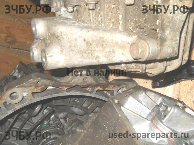 Opel Astra J Кронштейн