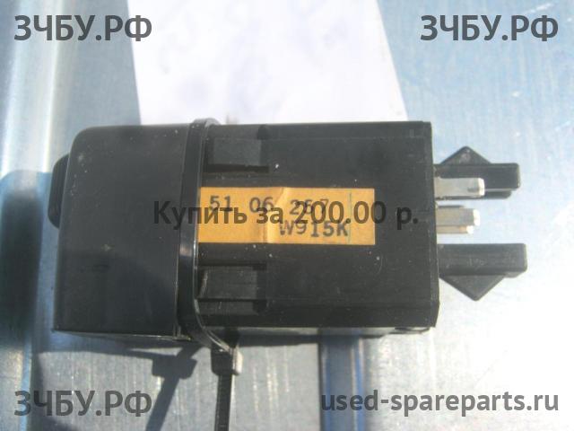 Saab 9-3 (1) Кнопка корректора фар
