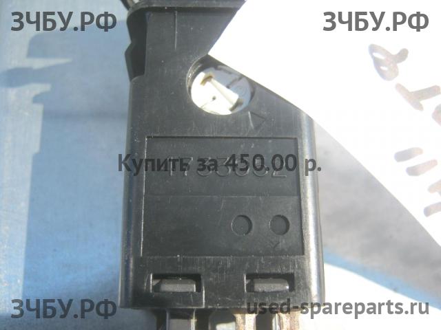 Saab 9-3 (1) Кнопка