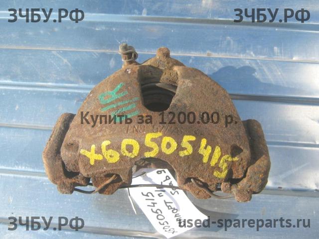 Saab 9-3 (1) Суппорт передний правый (в сборе со скобой)