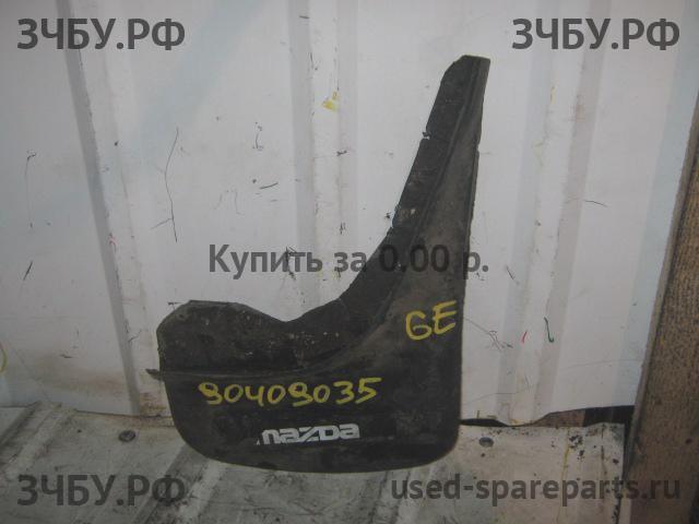 Mazda 626 [GE] Брызговик передний правый