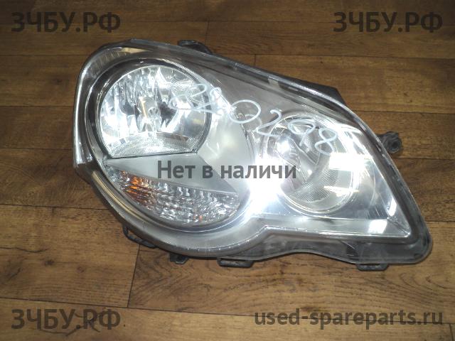 Volkswagen Polo 4 (9N) Фара правая