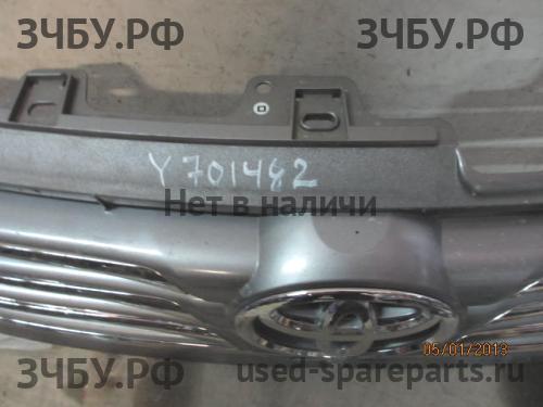 Toyota RAV 4 (3) Решетка радиатора