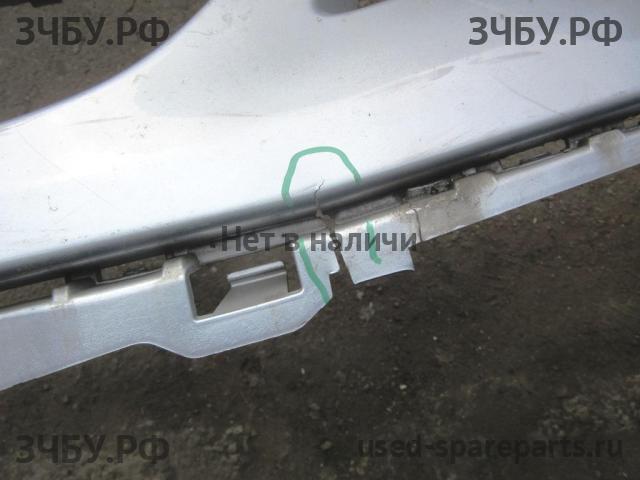 Opel Astra J Бампер передний