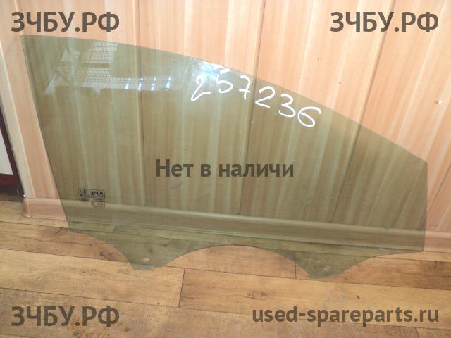 Ford Focus 3 Стекло двери передней правой