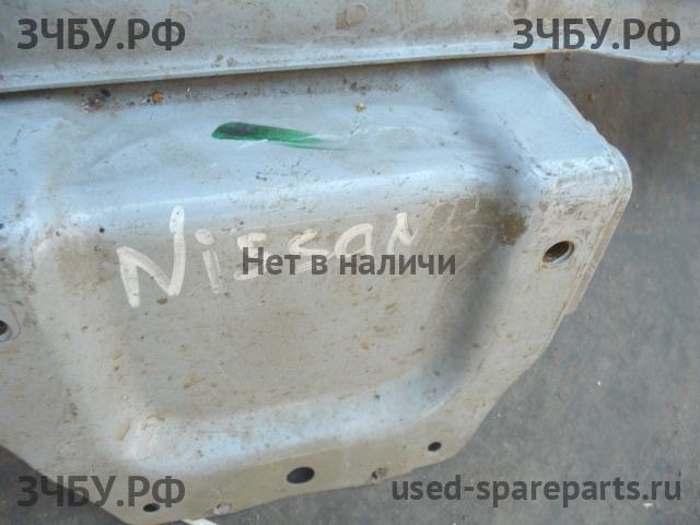 Nissan Primera P12 Панель передняя (телевизор)
