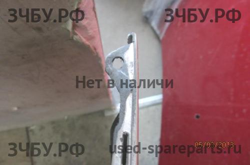 Toyota RAV 4 (3) Бампер передний