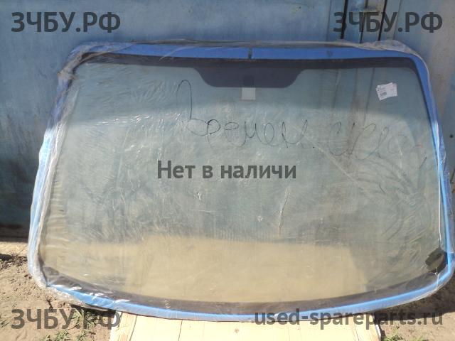 Toyota Avensis 1 Стекло лобовое (ветровое)