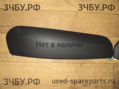 Suzuki SX4 (1) Накладка переднего бампера