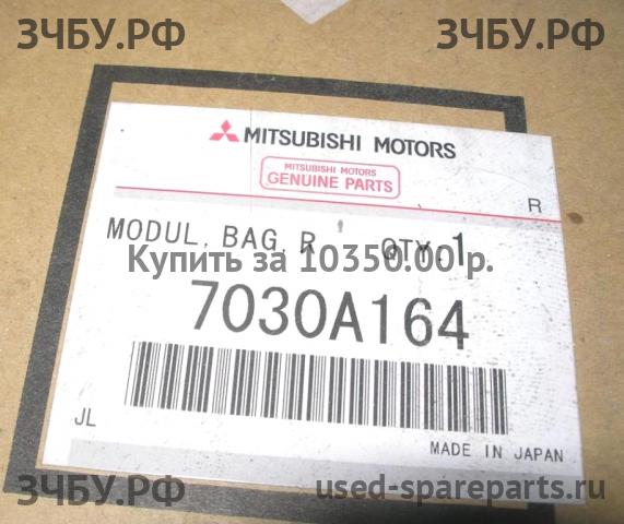 Mitsubishi Pajero/Montero Sport 2 (KH) Подушка безопасности пассажирская (в торпедо)