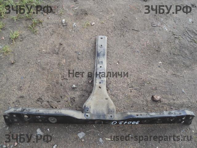 Hyundai Elantra 1 Панель передняя (телевизор)