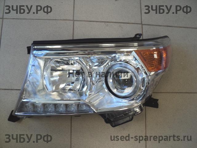 Toyota Land Cruiser 200 Фара левая