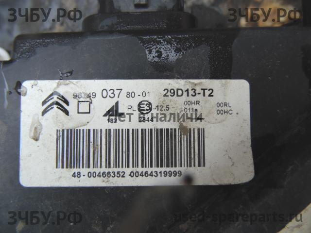 Citroen C4 (2) Фара левая