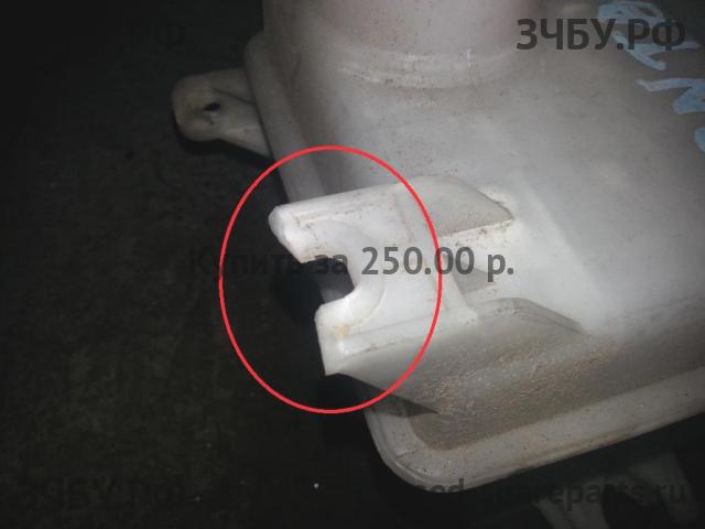 Hyundai Santa Fe 1 (SM) Бачок омывателя лобового стекла