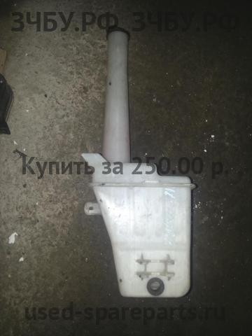 Hyundai Santa Fe 1 (SM) Бачок омывателя лобового стекла