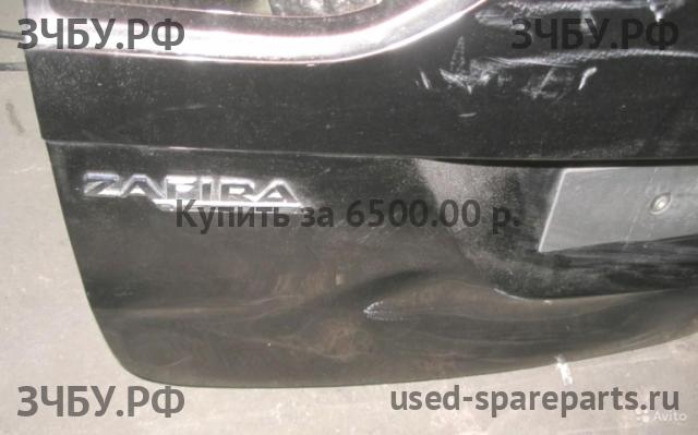 Opel Zafira C Дверь багажника