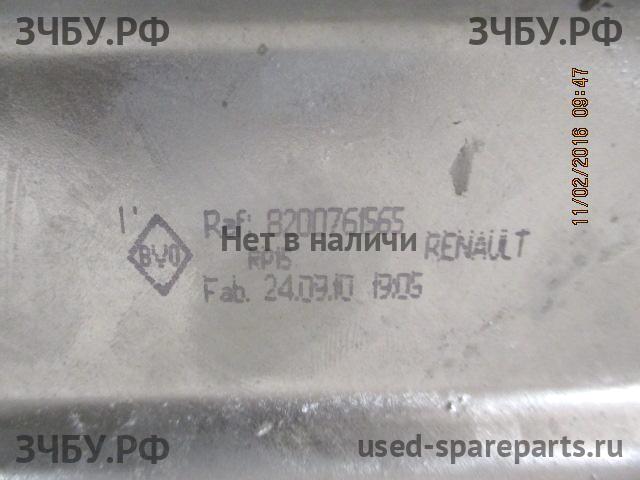Renault Scenic 2 Балка передняя поперечная (подрамник)