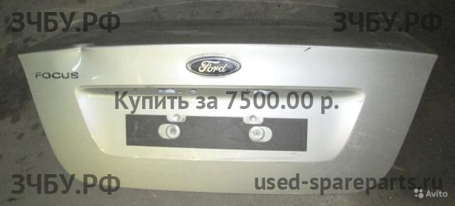 Ford Focus 2 Крышка багажника