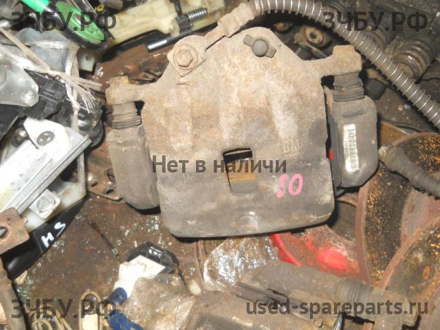 Opel Astra J Суппорт передний левый (в сборе со скобой)