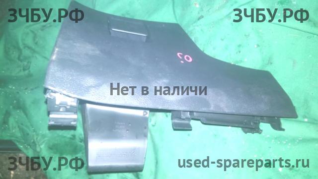 Opel Astra J Бардачок