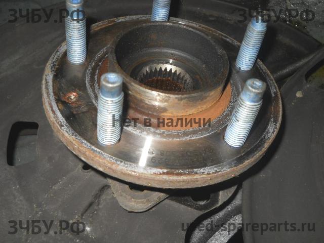 Opel Astra J Ступица передняя
