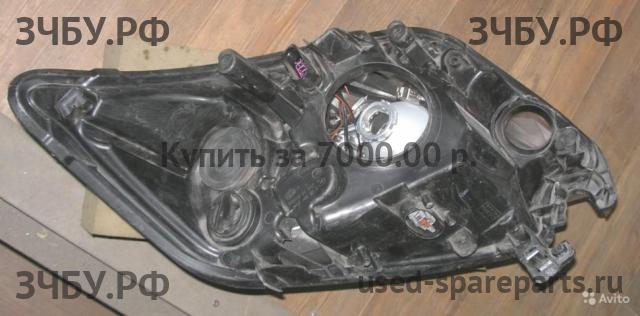 Ford Kuga 1 Фара левая
