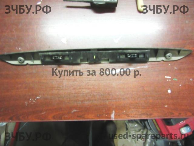 Ford Galaxy 1 Накладка на дверь багажника