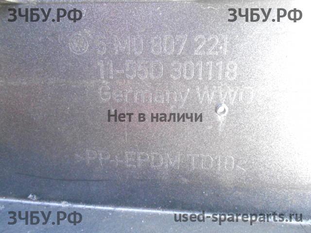 Volkswagen Golf 6 Plus Бампер передний