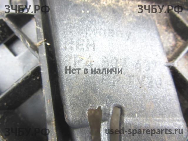Audi A3 [8P] Бампер передний