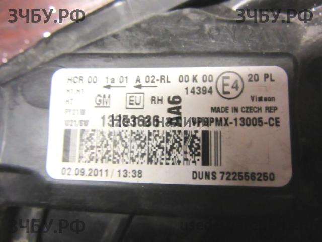 Opel Meriva B Фара правая