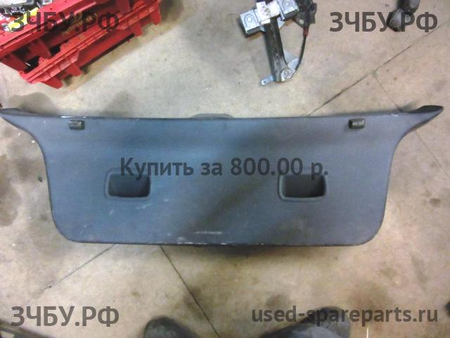 Volkswagen Polo 4 (9N) Обшивка багажника