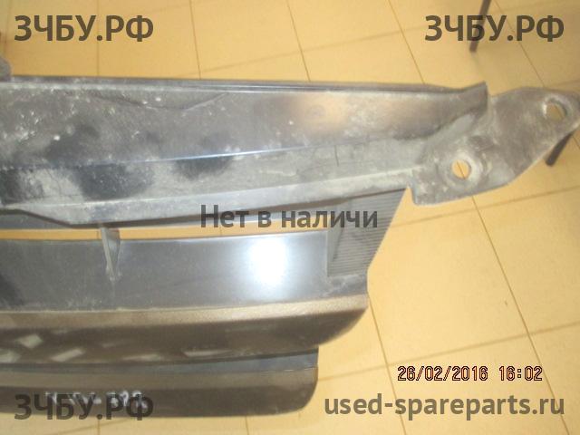 Mazda BT-50 (1) Решетка радиатора