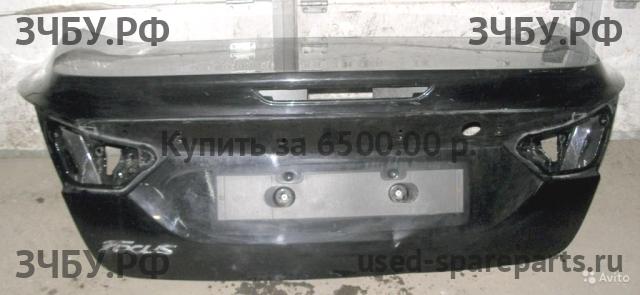 Ford Focus 3 Крышка багажника
