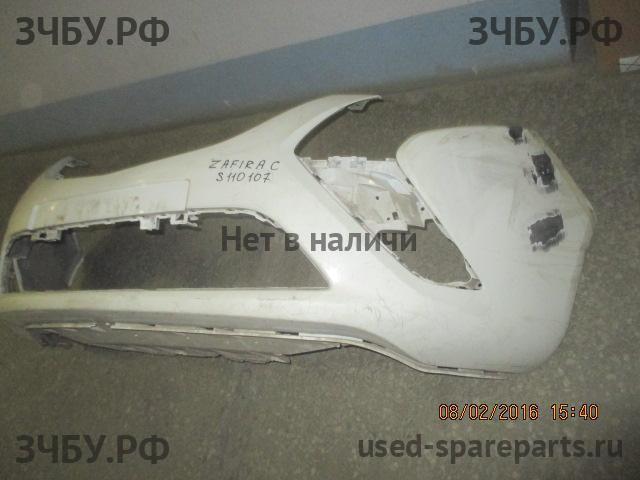 Opel Zafira C Бампер передний