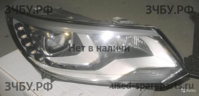 Volkswagen Tiguan 1 (Рестайлинг) Фара правая