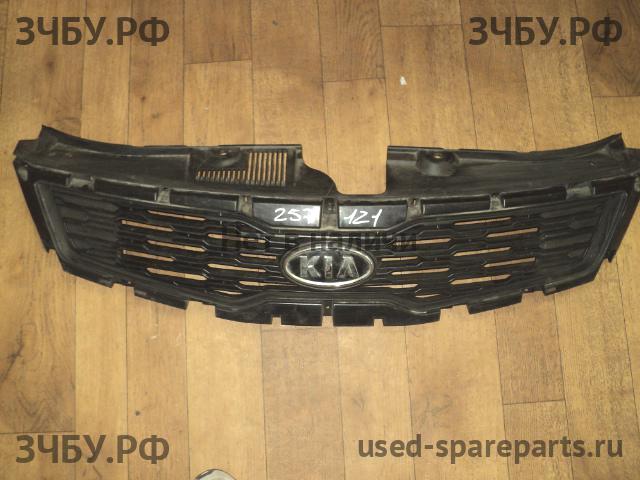 KIA Ceed 1 Решетка радиатора