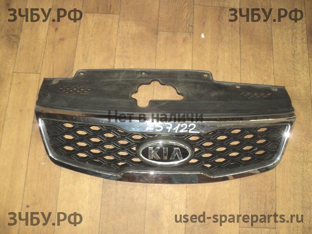 KIA Rio 2 Решетка радиатора