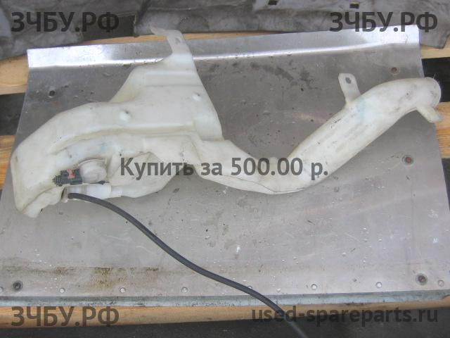 Chrysler Voyager/Caravan 4 Бачок омывателя лобового стекла