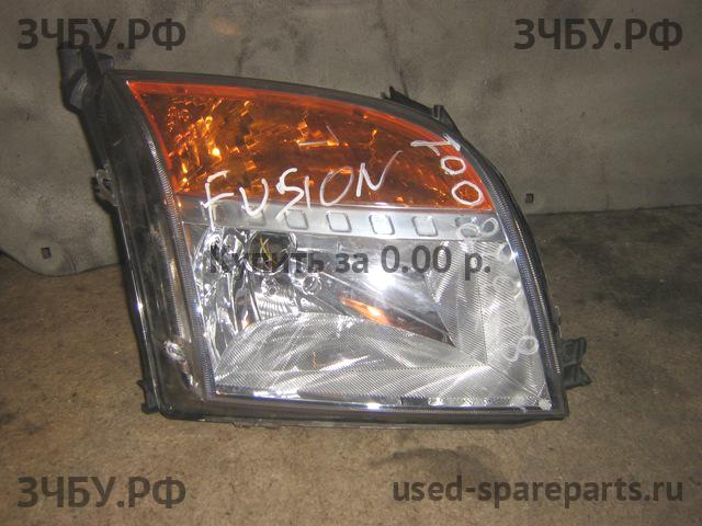 Ford Fusion Фара левая