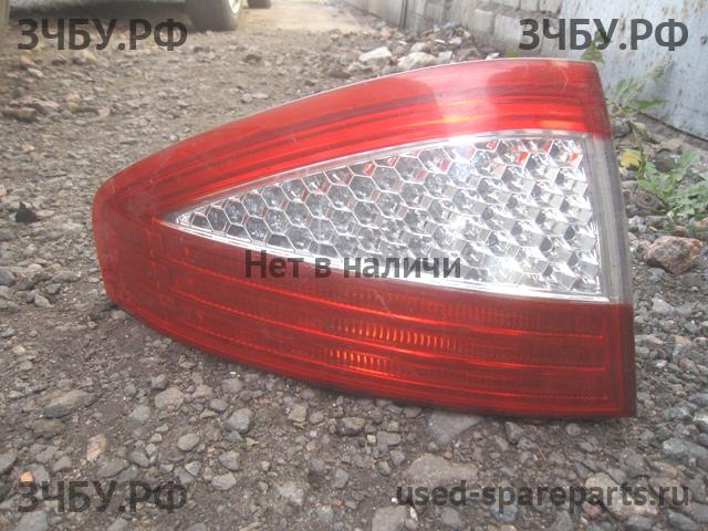 Ford Mondeo 4 Фонарь левый