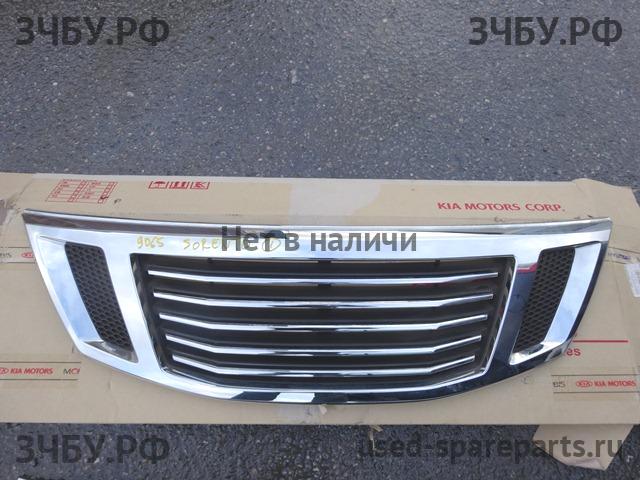KIA Sorento 2 Решетка радиатора