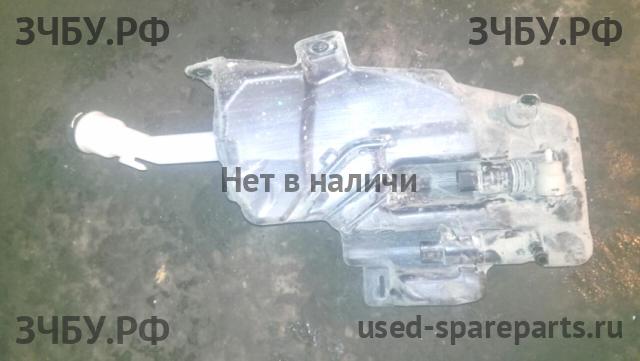 Opel Astra J Бачок омывателя лобового стекла