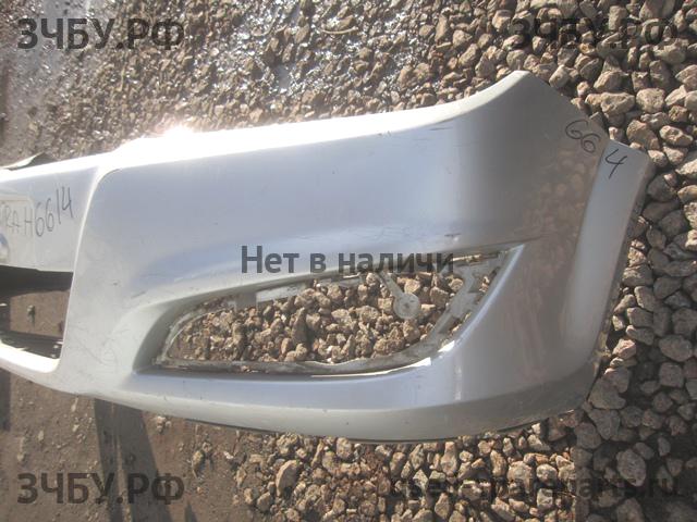 Opel Astra H Бампер передний