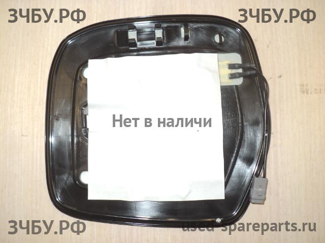 Toyota Land Cruiser 100 Зеркало правое электрическое
