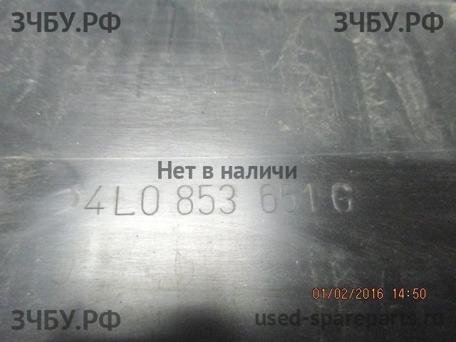 Audi Q7 [4L] Решетка радиатора