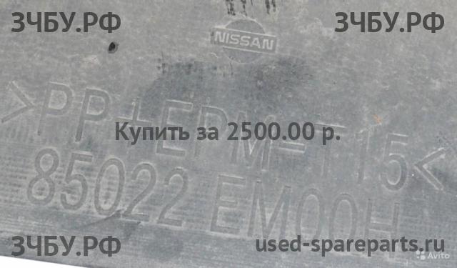 Nissan Tiida 1 Бампер задний