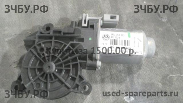Volkswagen Polo 5 (Sedan) Моторчик стеклоподъёмника передний правый