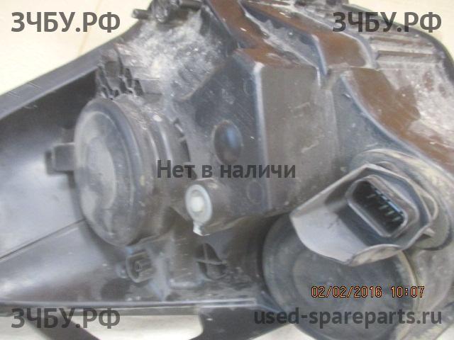Citroen C3 (2) Фара правая