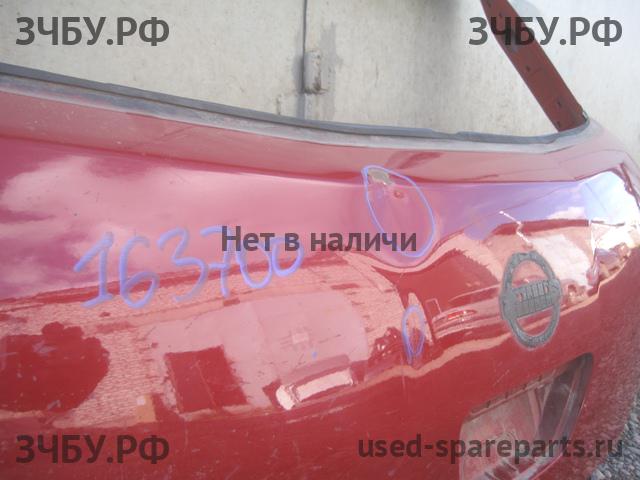 Nissan Tiida 1 Дверь багажника